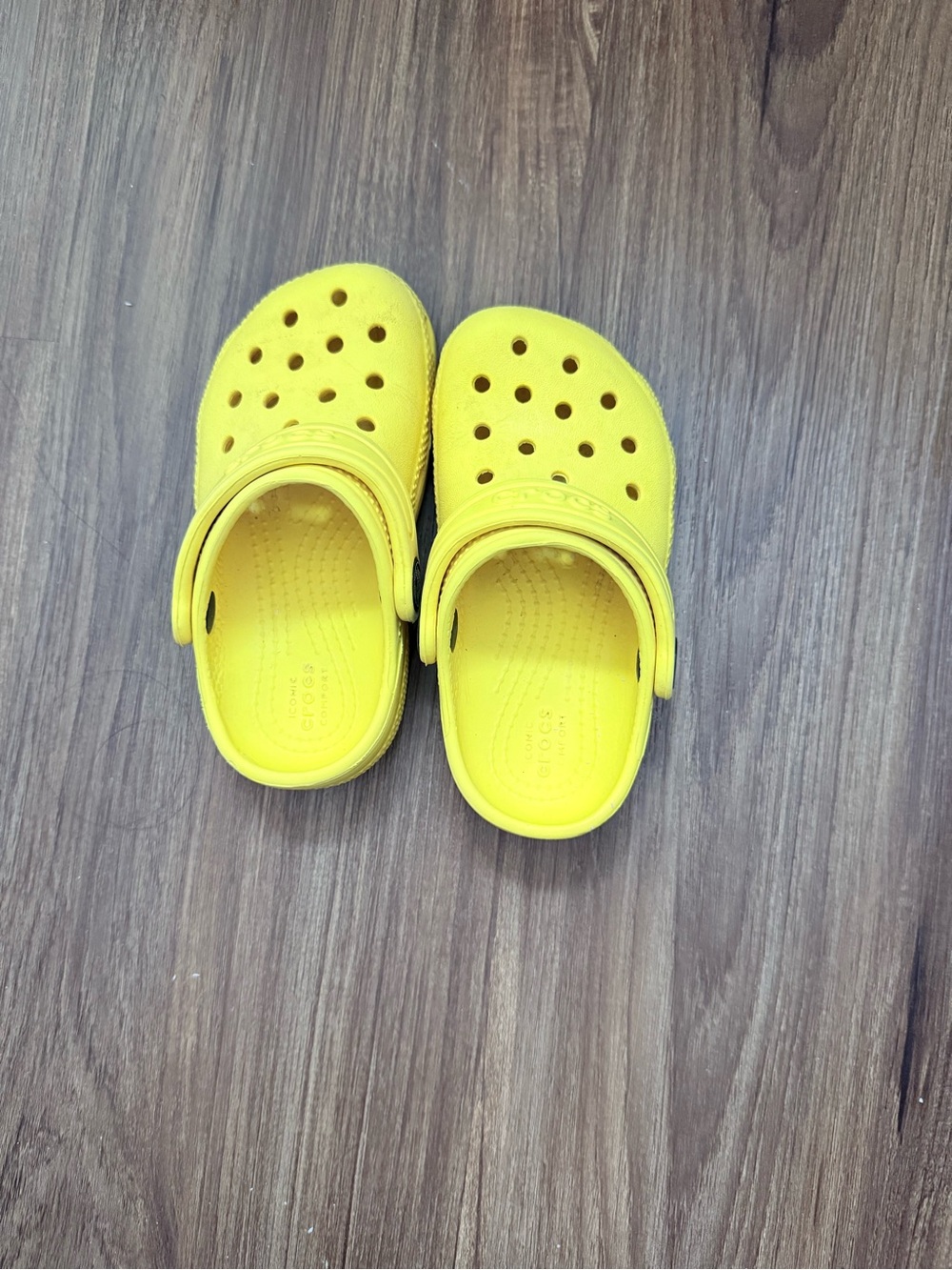 Crocs Yellow Toddler Size 8C